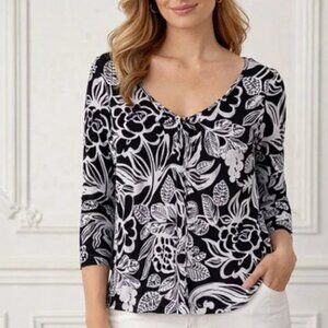 RAFAELLA Black & White Printed Top